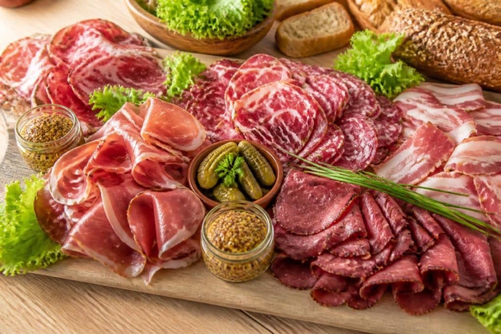découvrez nos idées et conseils pour bien choisir la viande froide idéale pour votre buffet, alliant qualité, variété et saveurs pour réussir vos réceptions.